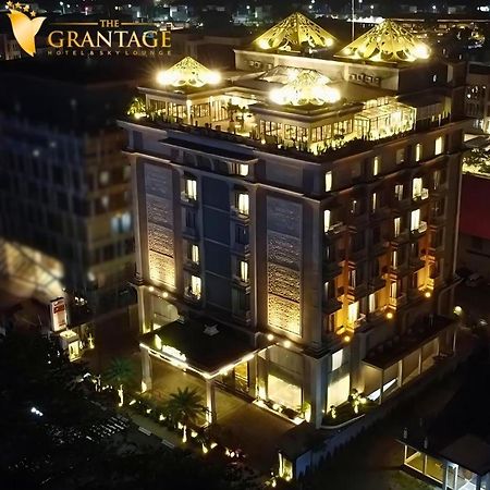 The Grantage Hotel & Sky Lounge Serpong Eksteriør billede